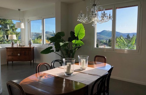 Borgonuovo Apartamento | Casa Carla La Suite, con vista del verde dei Colli Bolognesi