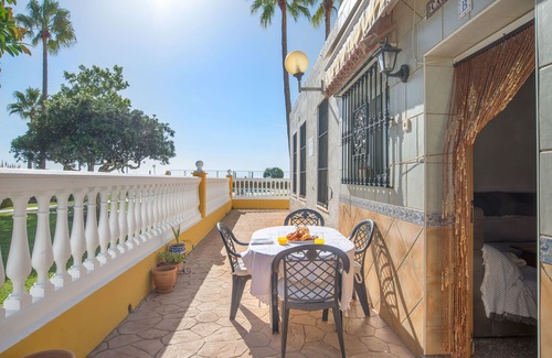 Sitio de Calahonda Apartamento | Primera línea de playa! CASA CARMELA
