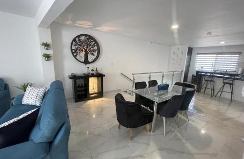 Guadalajara Municipality Casa | Casa Carolina Remodeled Home