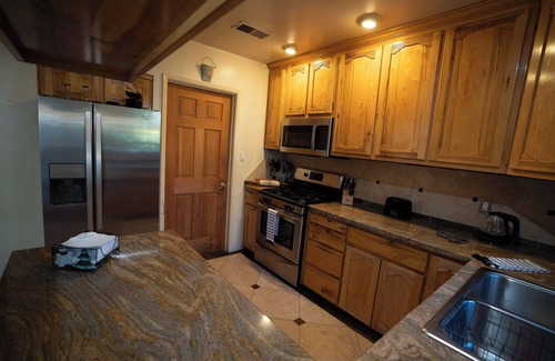 Northeast Heights Casa | Casa Cascada: Cozy ABQ Retreat