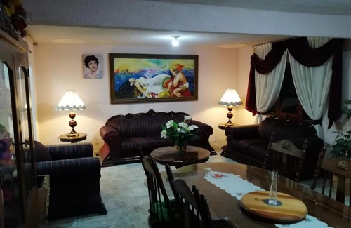 Barrio de Mexicanos Casa | Casa Celeste - Hospedaje