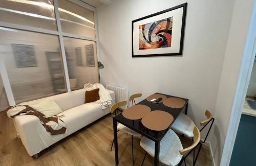 Centro histórico de Zaragoza Apartamento | Casa Cedro historia y confort parking gratuito