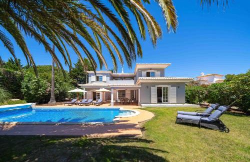 Mato Serrao Villa | Casa Cegonha