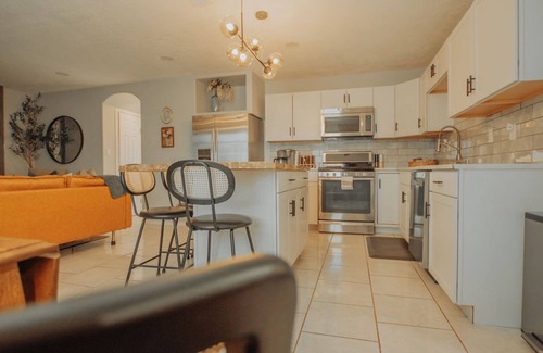 Westgate Heights Casa | Casa Cerrillos+Hot Tub+Pet Friendly+No Pet Fee!