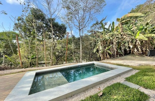 Playa Hermosa Cóbano Villa | Casa Chinola, only a 5 minute walk to the beach
