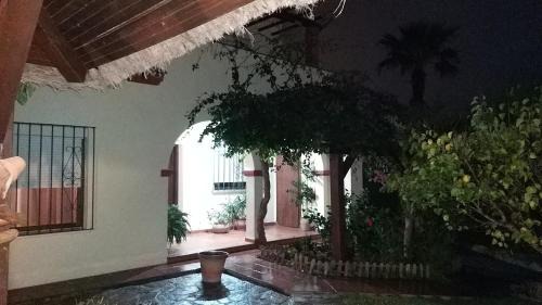 Los Barrios Casa | Casa Chalet Las Camelias