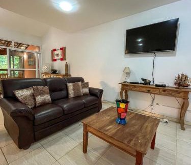 Ilhabela Casa | Casa charmosa em condomínio no Sul de Ilhabela