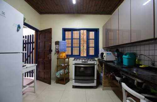 Pereque Casa | Casa Charmosa Ilhabela 3 quartos 3 banheiros