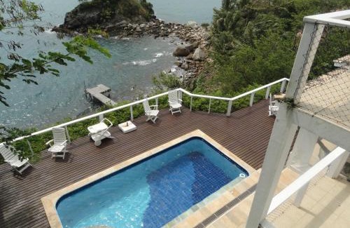 Feiticeira Casa | Casa Cinematográfica de frente pro mar FEITICEIRA