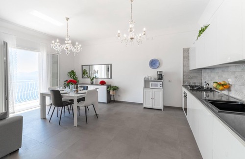 Praiano Casa | Casa Clara - Modern House With Breathtaking Views of Capri and Positano