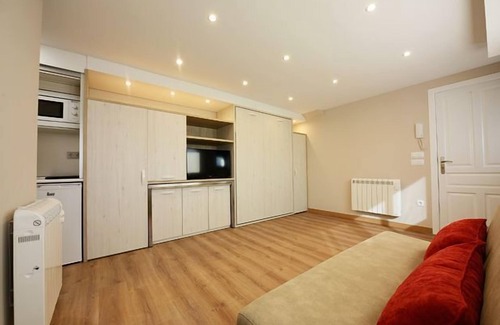 Barbenuta Cabaña | Aptos Casa Clemente (Loft Sarrato)