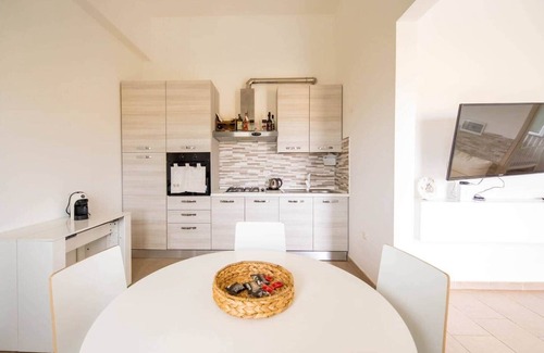 Villaggio Carrao Apartamento | Casa Cleo - seaside apartment, WiFi, Netflix, A/C, pets allowed