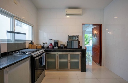 Zona Hotelera Casa | Casa Coco - 4Recs | Alberca Privada | ZonaHotelera