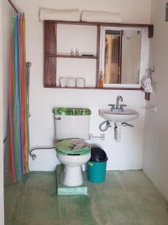 Santa María Tonameca Hotel | Casa Colibrí Agua Blanca