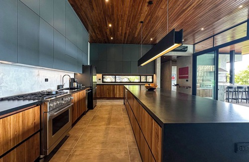 Savegre Casa | Casa Colibri, one of a kind masterpiece home