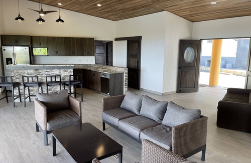 Ojochal Casa | Casa Colibri x Paisaje - A Jungle Escape With Stunning Ocean Views