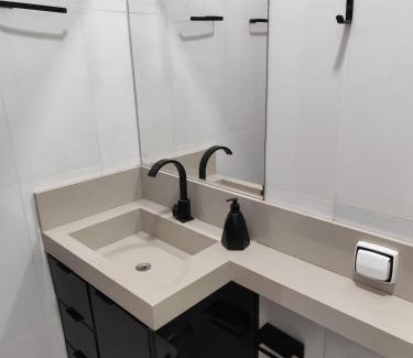 Paracatu Casa | Casa com área gourmet e ar condicionado