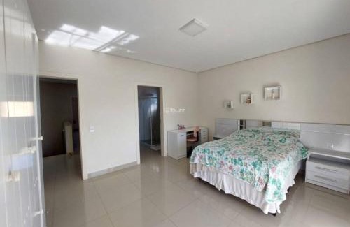 Lagoa Pequena Casa | Casa com 4 quartos com piscina próximo da praia do campeche