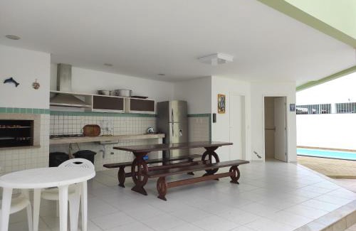 Cachoeira do Bom Jesus Casa | Casa com 6 suítes e piscina, a 160m da praia, 8km UniPRF