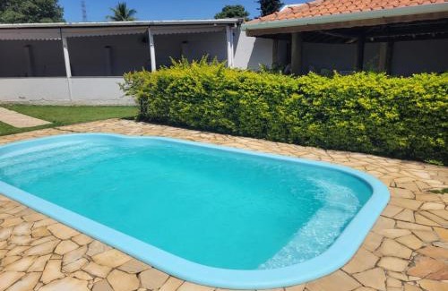 Guaratingueta Casa | Casa com ampla área de lazer há 10 minutos do Santuário de Aparecida