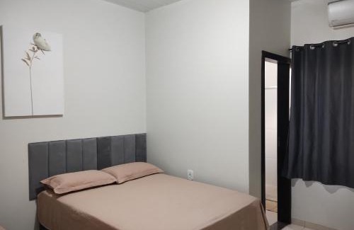 Sinop Casa | Casa com ar no quarto garagem espaço que cabe uma camionete cozinha completa