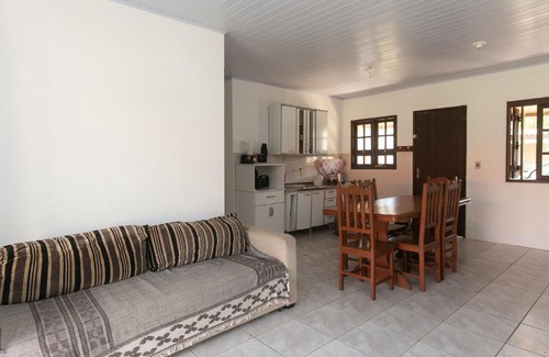 Cidreira Casa | Casa com churrasqueira prox a Praia de Cidreira RS