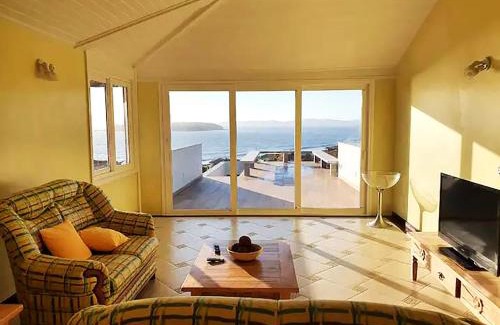 Praia Rasa Casa | Casa com piscina e churrasqueira em Buzios RJ