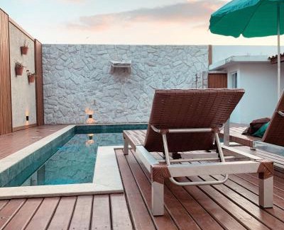 Santinho Casa | Casa com piscina em frente à Praia do Santinho
