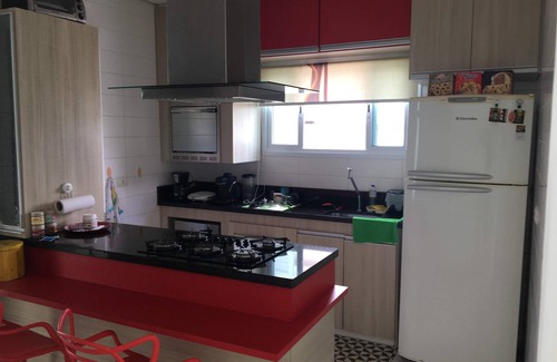 Tupy Casa | Casa com Piscina em Condomínio Fechado com Segurança 24h de Frente Para o mar