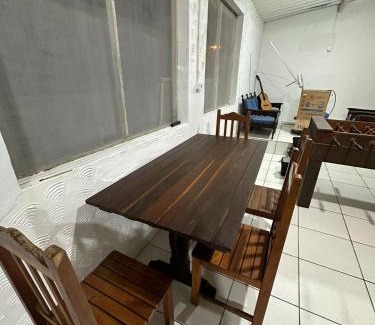 Santa Terezinha Casa | Casa com piscina em Itanhaem perto da praia