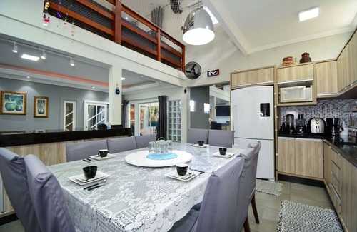 Alto Ribeirao Leste Casa | Casa com Piscina no Ribeirão da Ilha