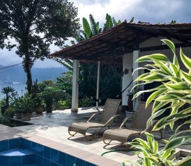 Biscaia Casa | Casa com Piscina, Vista e Acesso ao Mar