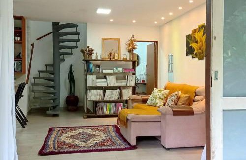Paraty Apartamento | Casa com Quintal Ideal para o Pet e Churrasqueira