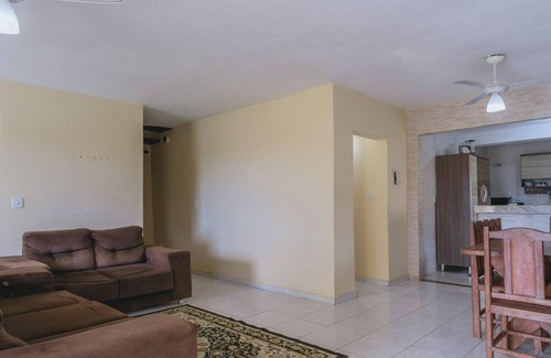 Iguaba Grande Casa | Casa com vista para a Lagoa de Araruama e piscina