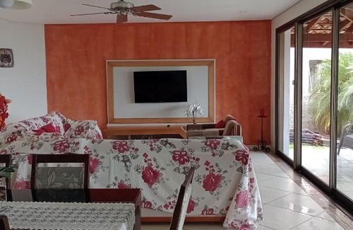 Lagoinha Casa | Casa com vista para o mar