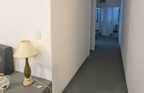 Guaeca Casa | Casa com WiFi e churrasq a 200m da Praia de Guaecá