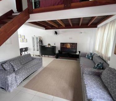 Praia do Pauba Casa | Casa completa cond. fechado em Paúba, S. Sebastião