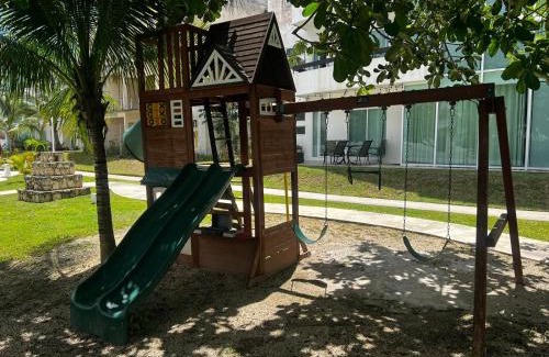Cancún Casa | Casa con alberca y jardín en Cancún