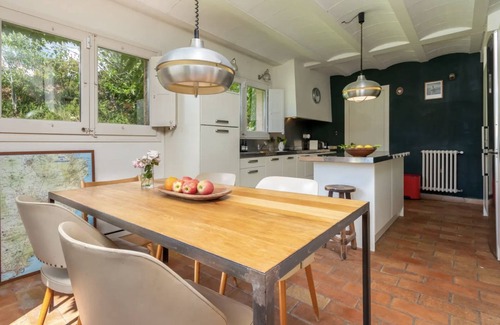 Llofriu Casa | Costa Brava Villa – Private Pool, Garden ideal for autumn gateways