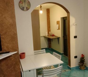 Roseto degli Abruzzi Apartamento | Casa con giardino a due passi dal mare