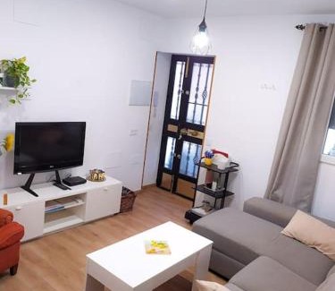 Almeria Centro Apartamento | Casa con jardín