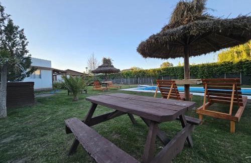 San Rafael Casa | Casa con pileta privada en complejo de cabañas CABLE A TIERRA Syrah San Rafael