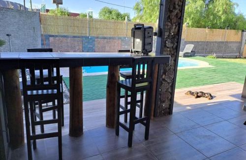 El Challao Casa | Casa con pileta y vista a la montaña