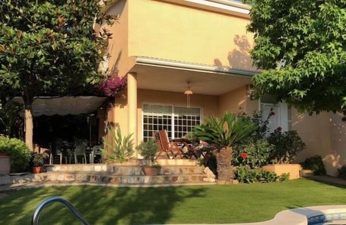 Masnou Villa | Casa con piscina privada, jardín y BBQ