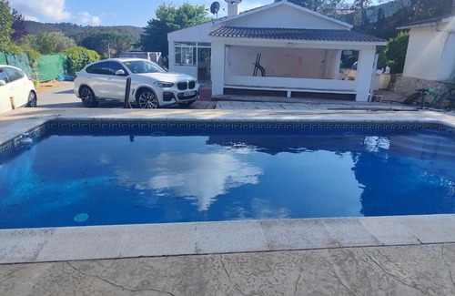 Vidreres Casa | Casa con piscina Privada y vistas fantásticas!