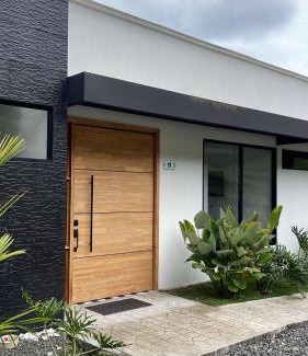 Dosquebradas Apartamento | Casa con Terraza y Vista Espectacular a la Naturaleza