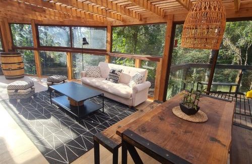 Pucon Casa | CASA CON TINAJA, PISCINA Y QUINCHO - Pucón
