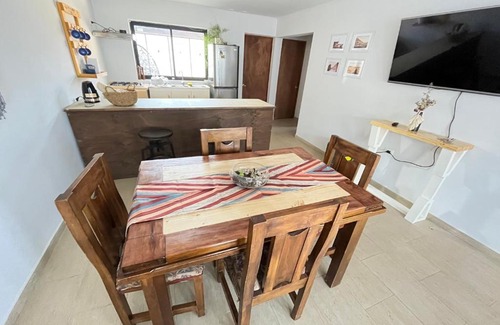 Tome Casa | Casa con vista al mar!