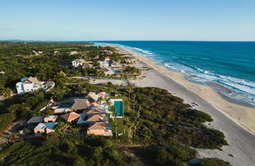 Lázaro Cárdenas Villa | Casa Constantia Beach Front Villa