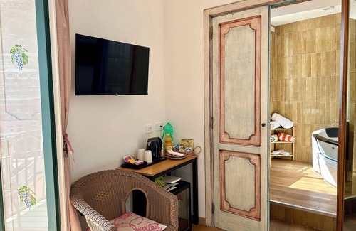 Positano City Centre Casa | House Cosenza Romantic Room Jacuzzi